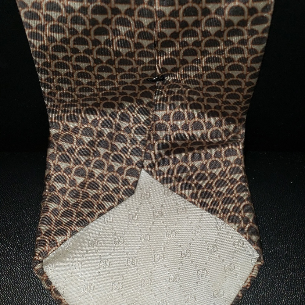 Gucci Tie - Picture 3 of 5